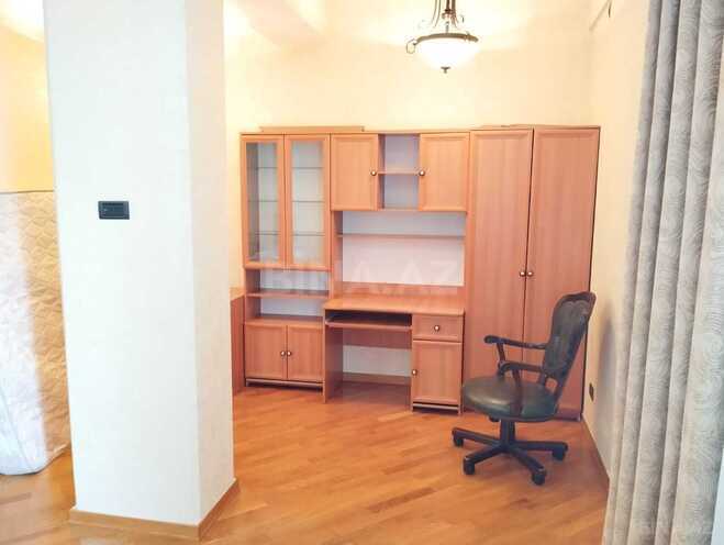 İcarəyə verilir 4 otaqlı yeni tikili 200 m², Səbail r., photo 16 from 28
