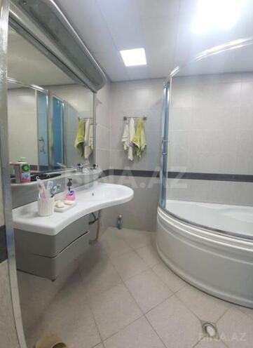Satılır 3 otaqlı köhnə tikili 80 m², İnşaatçılar m., photo 16 from 22