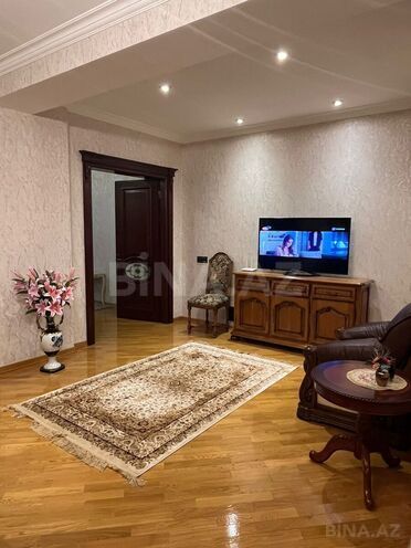 Продаётся 4-комн. новостройка 235 м², м. Низами, photo 14 from 19