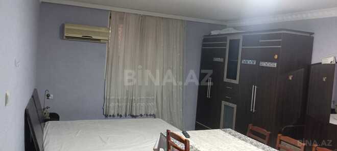 İcarəyə verilir 3 otaqlı köhnə tikili 76 m², 28 May m., photo 1 from 9