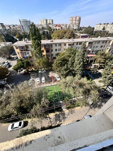 Satılır 2 otaqlı köhnə tikili 55 m², 7-ci mikrorayon q., photo 11 from 12