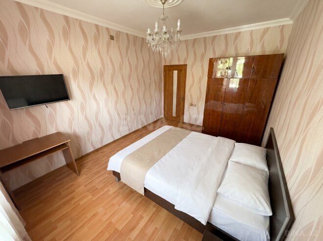 Satılır 4 otaqlı köhnə tikili 105 m², Həzi Aslanov m., photo 6 from 22