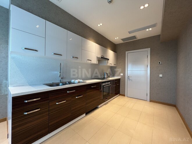 İcarəyə verilir 3 otaqlı yeni tikili 183 m², Sahil m., photo 13 from 22
