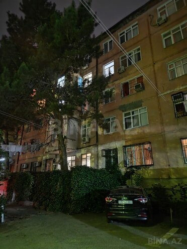 Satılır 2 otaqlı köhnə tikili 55 m², Memar Əcəmi m., photo 1 from 13