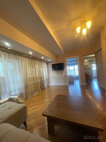Сдаётся 2-комн. новостройка 53 м², м. 8 ноября, photo 3 from 18
