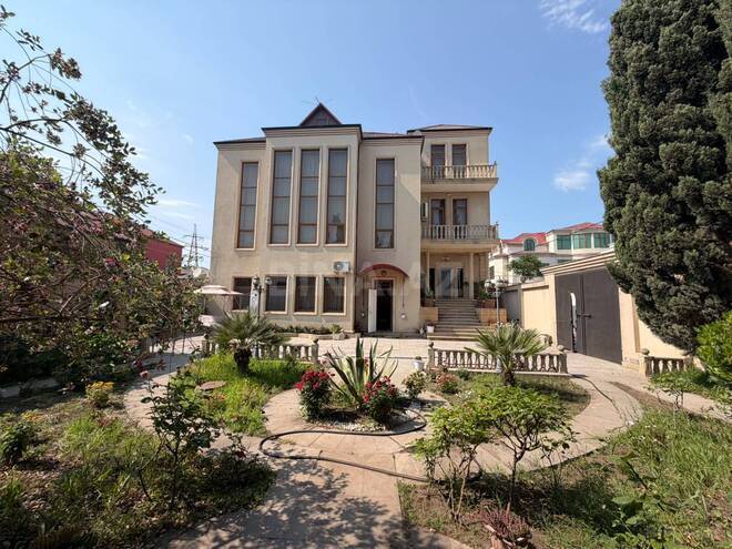 Satılır 9 otaqlı həyət evi/bağ evi 600 m², M.Ə.Rəsulzadə q., photo 12 from 22