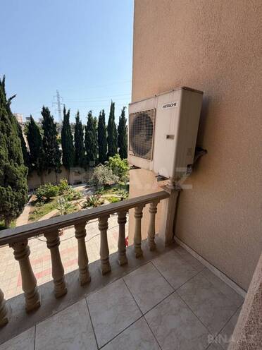 Satılır 9 otaqlı həyət evi/bağ evi 600 m², M.Ə.Rəsulzadə q., photo 17 from 22