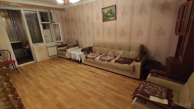 Продаётся 2-комн. вторичка 35 м², м. Нефтчиляр, photo 3 from 15