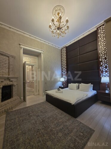 Satılır 5 otaqlı köhnə tikili 130 m², Sahil m., photo 9 from 22