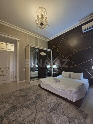 Satılır 5 otaqlı köhnə tikili 130 m², Sahil m., photo 12 from 22