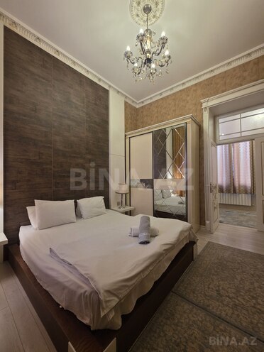 Satılır 5 otaqlı köhnə tikili 130 m², Sahil m., photo 8 from 22