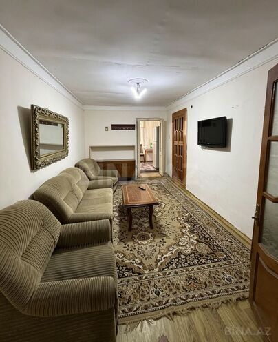İcarəyə verilir 2 otaqlı həyət evi/bağ evi 35 m², Nizami m., photo 1 from 7