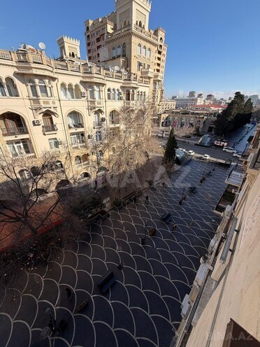 İcarəyə verilir 2 otaqlı köhnə tikili 80 m², Sahil m., photo 4 from 10