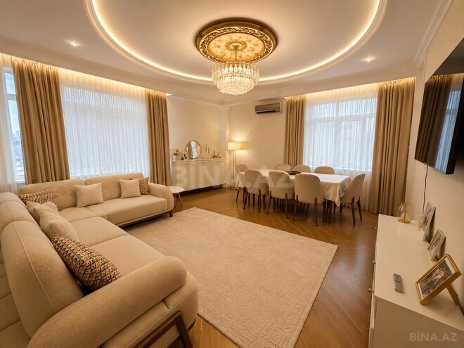 Продаётся 2-комн. новостройка 90 м², м. Ази Асланов, photo 1 from 16