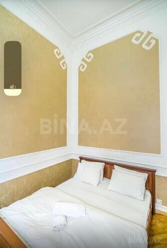 İcarəyə verilir 5 otaqlı köhnə tikili 150 m², 28 May m., photo 15 from 25