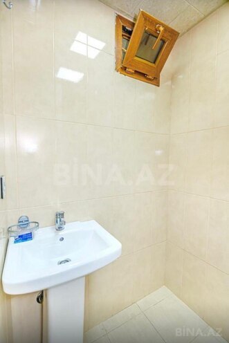 İcarəyə verilir 5 otaqlı köhnə tikili 150 m², 28 May m., photo 20 from 25