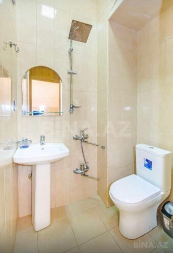 İcarəyə verilir 5 otaqlı köhnə tikili 150 m², 28 May m., photo 9 from 25
