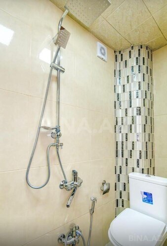 İcarəyə verilir 5 otaqlı köhnə tikili 150 m², 28 May m., photo 17 from 25