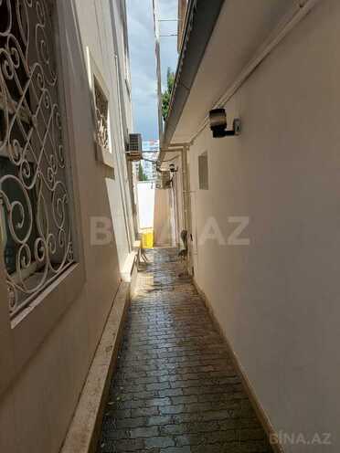İcarəyə verilir 8 otaqlı həyət evi/bağ evi 700 m², 8 Noyabr m., photo 7 from 32