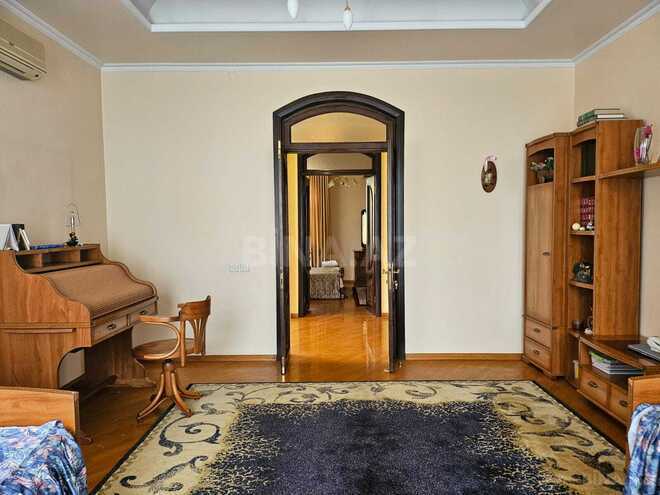 İcarəyə verilir 8 otaqlı həyət evi/bağ evi 700 m², 8 Noyabr m., photo 21 from 32