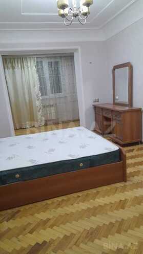 İcarəyə verilir 3 otaqlı köhnə tikili 74 m², İnşaatçılar m., photo 6 from 12