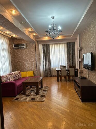 İcarəyə verilir 2 otaqlı yeni tikili 97 m², Nizami m., photo 1 from 17