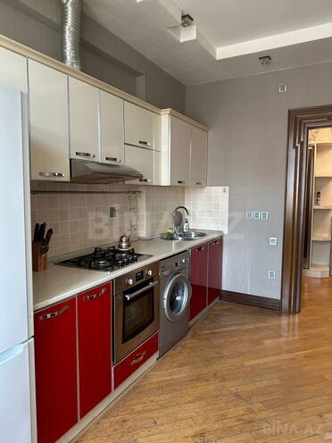 İcarəyə verilir 2 otaqlı yeni tikili 97 m², Nizami m., photo 14 from 17