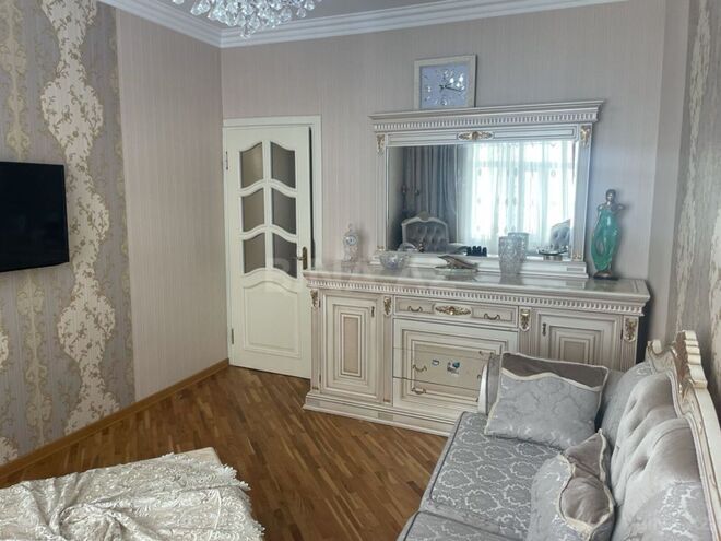 Satılır 4 otaqlı köhnə tikili 105 m², Memar Əcəmi m., photo 5 from 20
