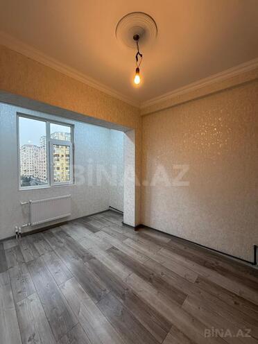 Продаётся 2-комн. вторичка 44 м², м. Иншаатчылар, photo 18 from 32
