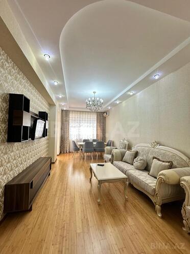 Сдаётся 3-комн. новостройка 120 м², м. Элмляр Академиясы, photo 1 from 17