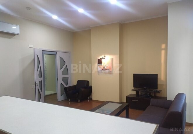İcarəyə verilir 3 otaqlı yeni tikili 110 m², 28 May m., photo 11 from 24