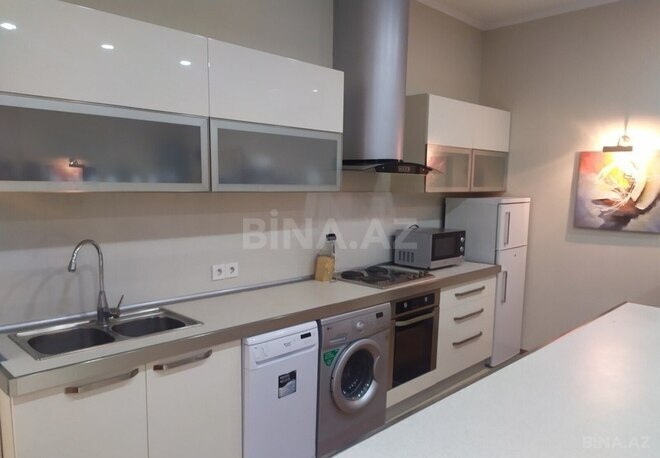 İcarəyə verilir 3 otaqlı yeni tikili 110 m², 28 May m., photo 12 from 24