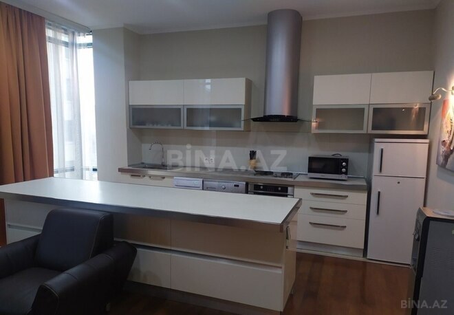 İcarəyə verilir 3 otaqlı yeni tikili 110 m², 28 May m., photo 10 from 24