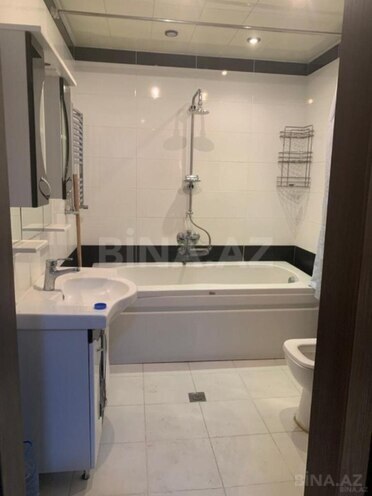 Сдаётся 2-комн. вторичка 70 м², м. Ичеришехер, photo 9 from 10