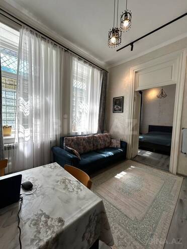 Satılır 2 otaqlı köhnə tikili 43 m², Nizami m., photo 6 from 16