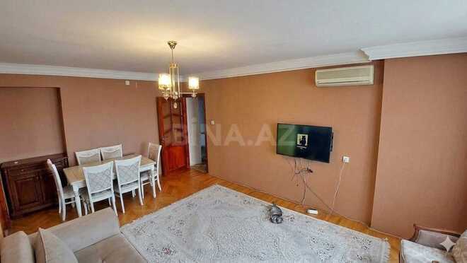 Satılır 2 otaqlı köhnə tikili 55 m², Koroğlu m., photo 1 from 9