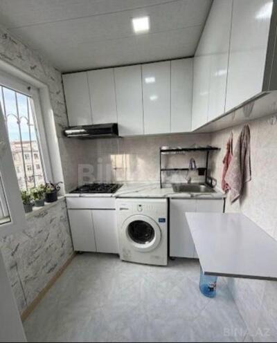 Satılır 2 otaqlı köhnə tikili 50 m², Xalqlar Dostluğu m., photo 9 from 13