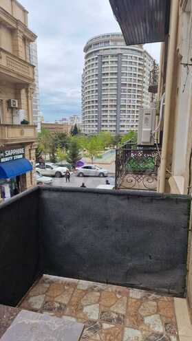 Сдаётся 3-комн. вторичка 90 м², м. Низами, photo 5 from 17