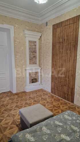 Сдаётся 3-комн. вторичка 90 м², м. Низами, photo 6 from 17