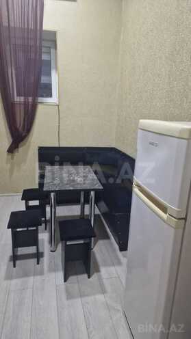 Сдаётся 3-комн. вторичка 90 м², м. Низами, photo 1 from 17