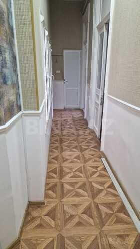 Сдаётся 3-комн. вторичка 90 м², м. Низами, photo 12 from 17