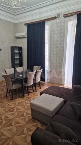 Сдаётся 3-комн. вторичка 90 м², м. Низами, photo 8 from 17