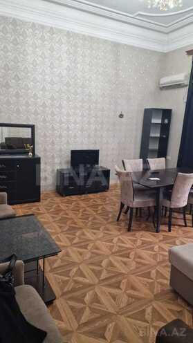 Сдаётся 3-комн. вторичка 90 м², м. Низами, photo 3 from 17