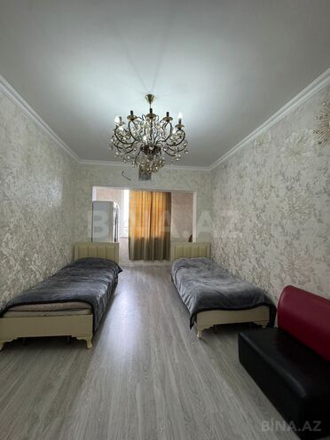 Продаётся 4-комн. вторичка 100 м², пос. Бакиханова, photo 8 from 22