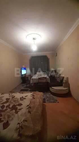 Satılır 2 otaqlı köhnə tikili 55 m², photo 1 from 7