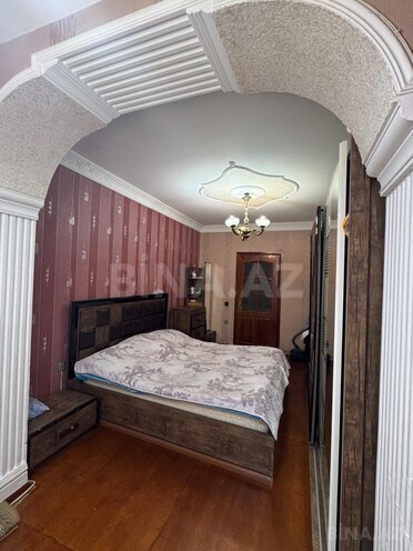 Satılır 2 otaqlı köhnə tikili 65 m², Bakıxanov q., photo 4 from 17