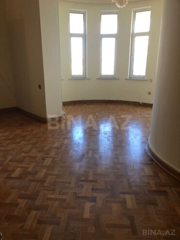 Satılır 7 otaqlı həyət evi/bağ evi 400 m², Gənclik m., photo 8 from 16