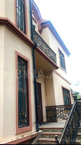 Satılır 7 otaqlı həyət evi/bağ evi 400 m², Gənclik m., photo 1 from 16
