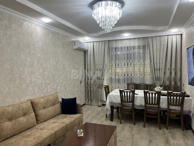 Satılır 5 otaqlı köhnə tikili 125 m², Xalqlar Dostluğu m., photo 1 from 20