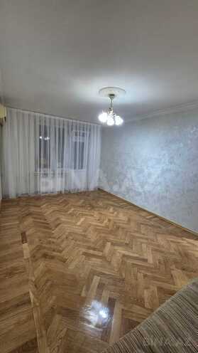 Satılır 1 otaqlı köhnə tikili 40 m², Elmlər Akademiyası m., photo 4 from 20